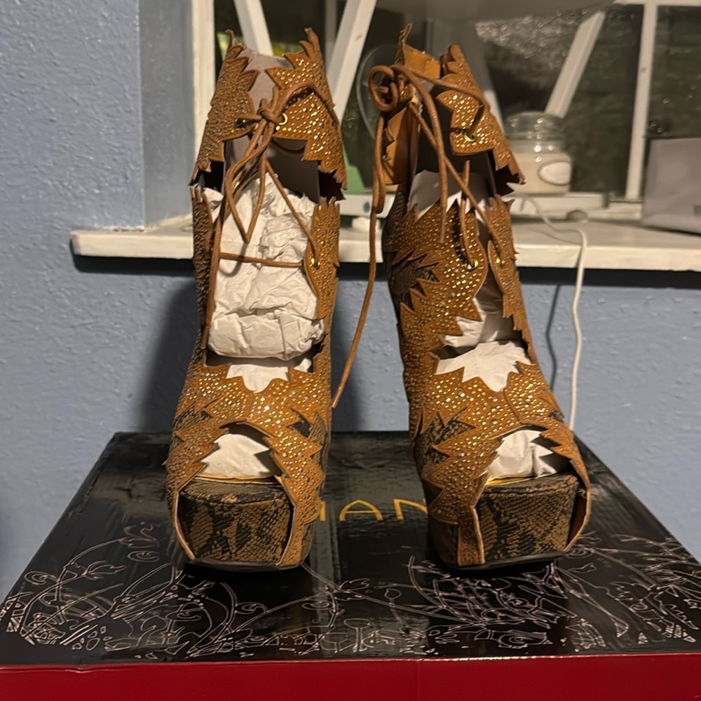 Liliana Leopard Heels